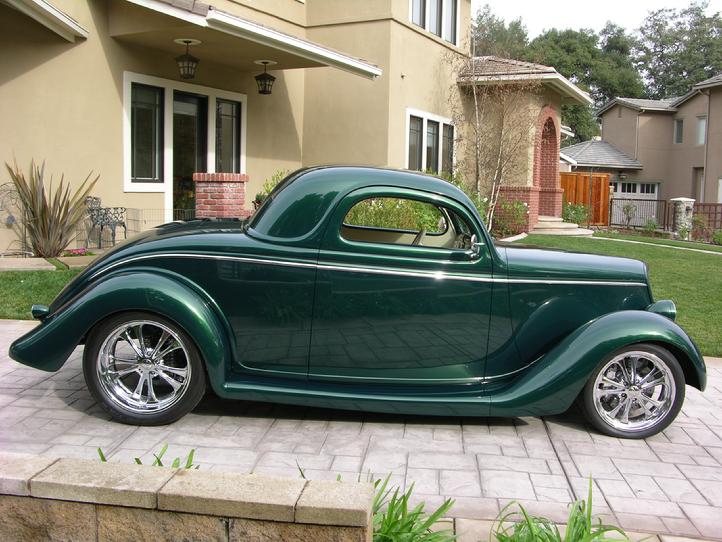 Stunning 1935 Ford 3-Window Coupe